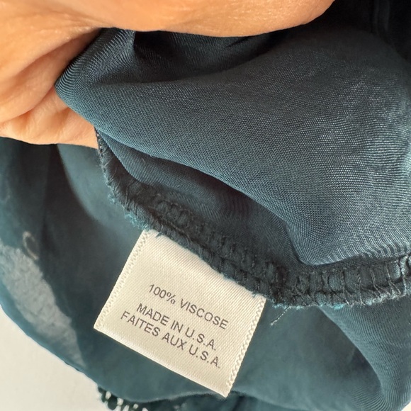 Misa Los Angelos Jules Dress | stunning emerald color - Picture 11 of 11